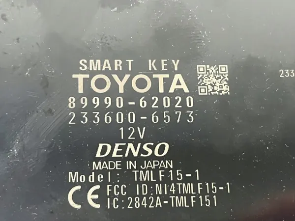Módulo sin llave Toyota OEM 8999062020 - Usado image 7