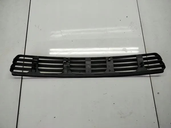 Rejilla Central del Parachoques Audi A4 S4 B5 8D Lift 8D0807683 image 2
