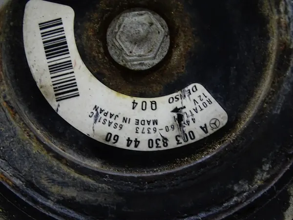 Mercedes A W176 W117 AC-kompressori A0038304460 image 5