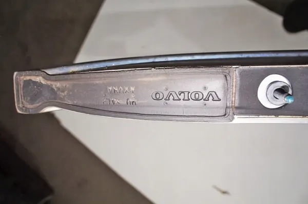 UW228 Kattojalka Vasen Volvo XC40 T3 - OEM 31448381 image 3