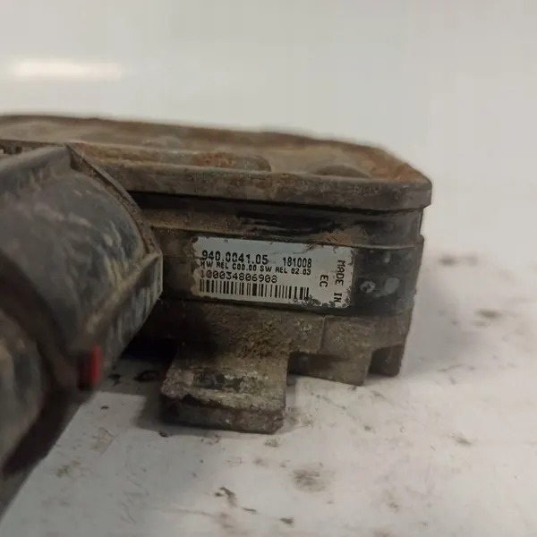 FORD MONDEO MK4 Fläktrelä 940004105 image 8