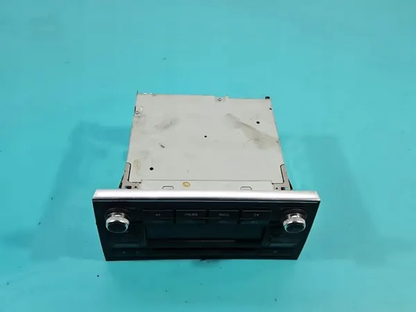 Audi A4 B7 Tehdasradio OEM 8E0035186AK image 10