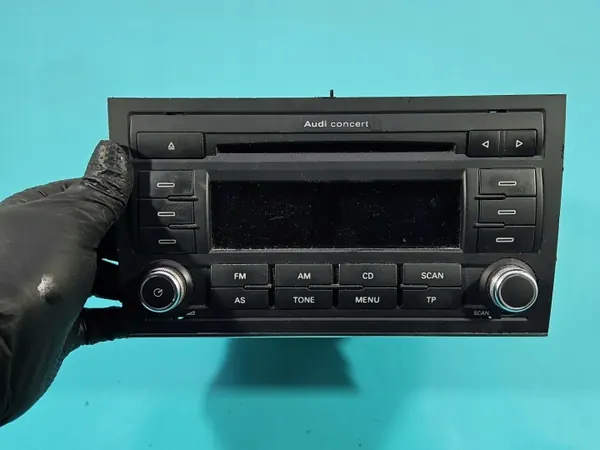 Audi A4 B7 Tehdasradio OEM 8E0035186AK image 4