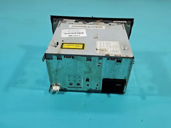 Audi A4 B7 Tehdasradio OEM 8E0035186AK image 8
