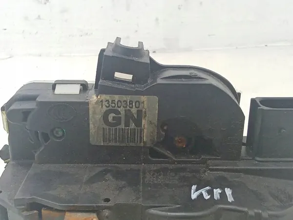 Vänster framdörrslås OPEL INSIGNIA A SEDAN 13503801 image 6