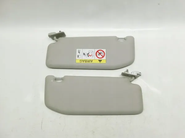 Set de viseira solar OEM DASZKI para Peugeot 208 I Lift 2015-2020 image 2