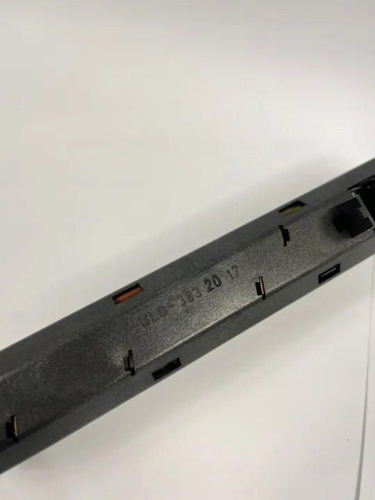 Rücklicht Glühbirnenhalter rechts OEM ULO 3832017 Mercedes image 8