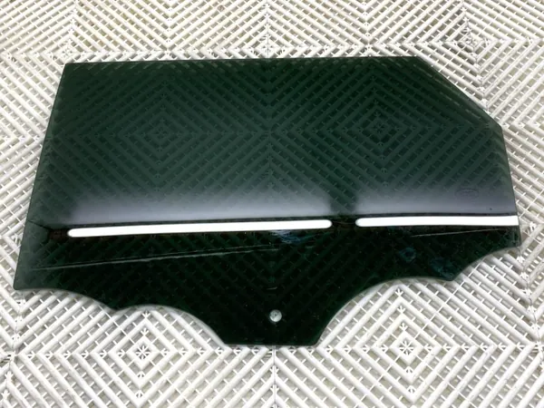 Ventana trasera derecha OEM LORK-440-141906 para Range Rover Evoque image 2