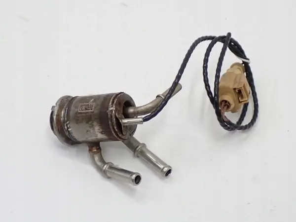 Inyector AdBlue OEM 05L131113K para Audi A5 II/A4 B9 image 2