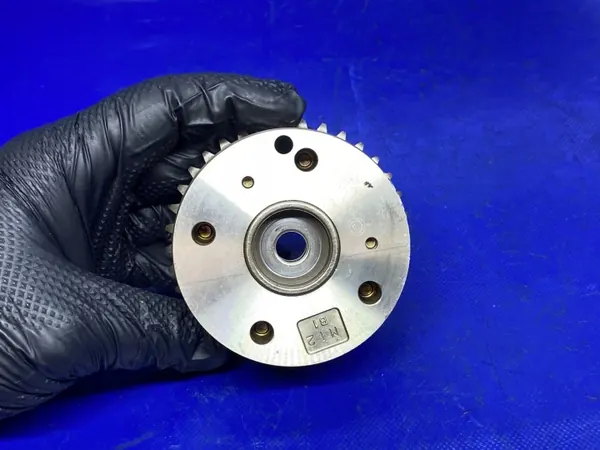 OEM 03C109088B Kamaxelsregulator VW Golf V image 4