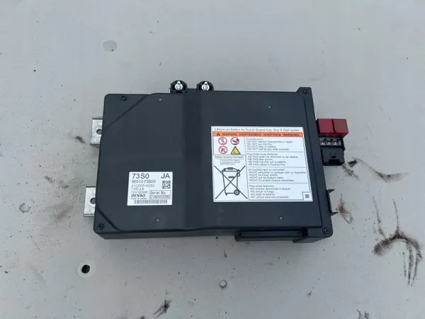 Batterie OEM 96510-73S00 pour Suzuki Swift Hybride image 2