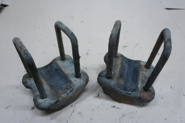 Nissan D40 CYBANTY Bladfjädrar - Begagnat OEM-set image 2