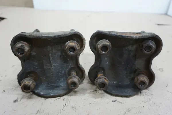 Nissan D40 CYBANTY Bladfjädrar - Begagnat OEM-set image 4