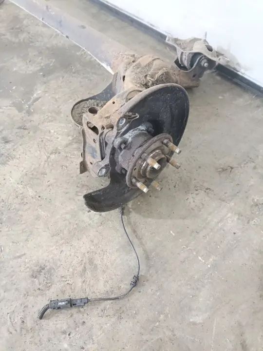 Opel Astra K Hinterachsträger OEM 029265 - Gebraucht image 3