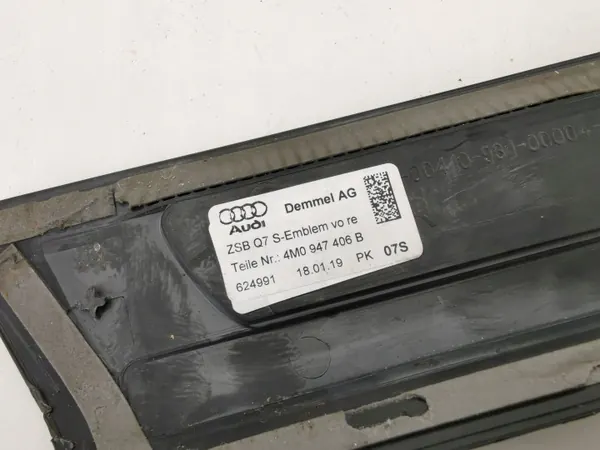 Protetor de soleira Audi Q7 S Line OEM 4M0947406B image 4