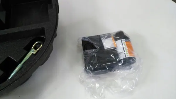 Kit de réparation Mazda 2 DJ 14- III OEM D09W-688MX image 3