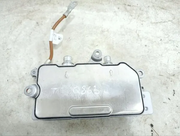 Mercedes-Benz EQE Kühlmittelheizer OEM A0008358500 image 3