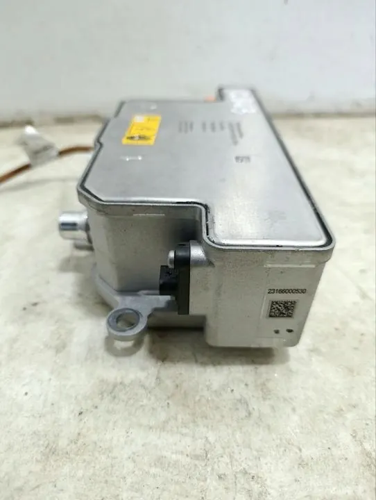 Mercedes-Benz EQE Kühlmittelheizer OEM A0008358500 image 5