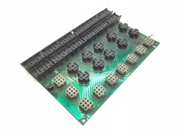 OEM 1618770 Volvo Caixa de Fusíveis Placa de Circuito image 4