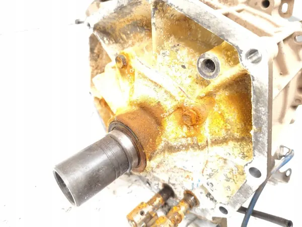 Toyota Hilux Vigo Verteilergetriebe 2.5 D-4D 4WD 2012 image 7