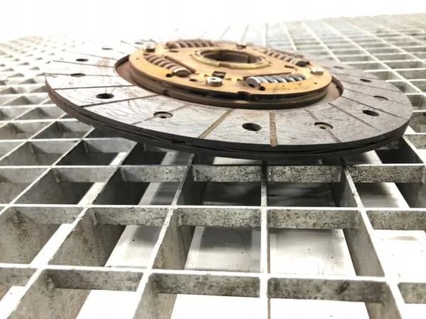 Embreagem Dacia Duster 1.6 115CV 301011769R 10-18 image 7