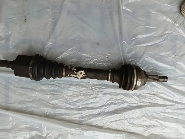 Arbre de transmission droit Citroen C5 2.0 HDi 2008- image 2