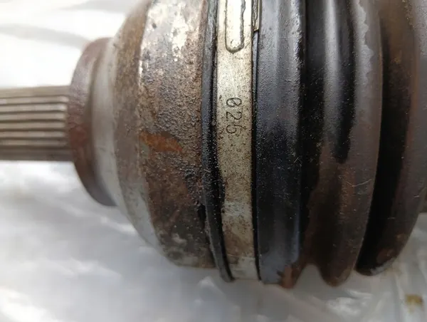 Arbre de transmission droit Citroen C5 2.0 HDi 2008- image 3