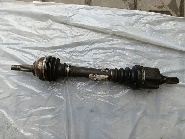 Arbre de transmission droit Citroen C5 2.0 HDi 2008- image 4