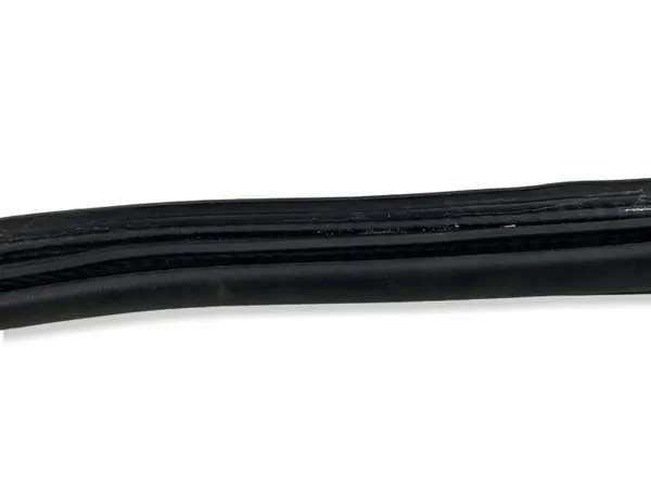Junta do porta-malas Cupra Formentor 2022 OEM 5FF827705G image 3