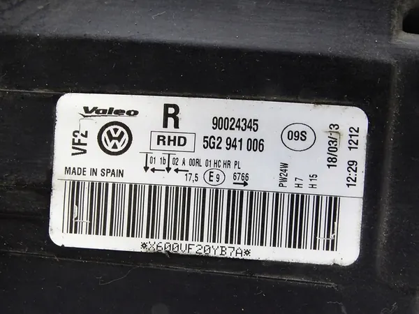 Farol dianteiro direito VW Golf VII image 8