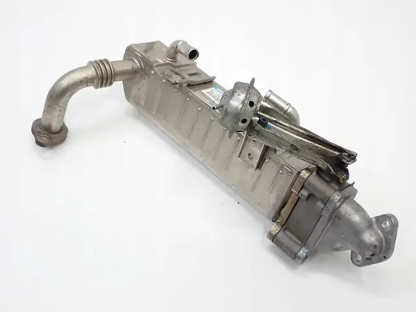 Refroidisseur EGR OEM 25601-30080 pour Toyota Land Cruiser image 3