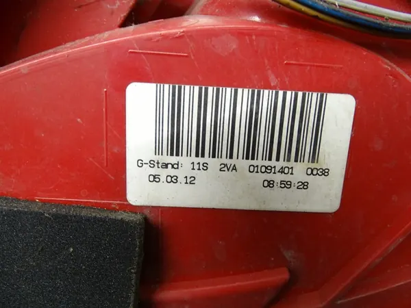 Luz trasera izquierda Audi A4 B8 Sedan image 6