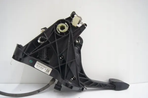Pédale Accélérateur + Embrayage OEM 5Q1721059BF/5Q1723503F image 6