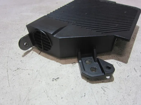 Volvo OEM 31456899 Bowers & Wilkins Versterker image 4