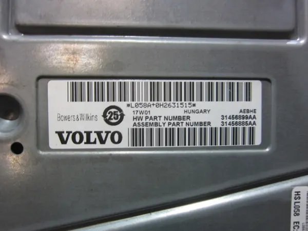 Volvo OEM 31456899 Bowers & Wilkins Versterker image 8
