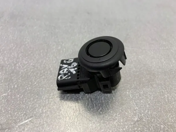 Sensor de aparcamiento OEM 01226153815 Toyota RAV4 image 2