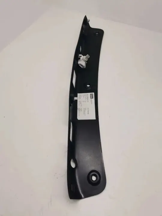 Mercedes-Benz kofferbakafwerking OEM A2137500300 image 2