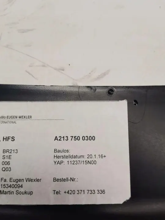 Mercedes-Benz kofferbakafwerking OEM A2137500300 image 3