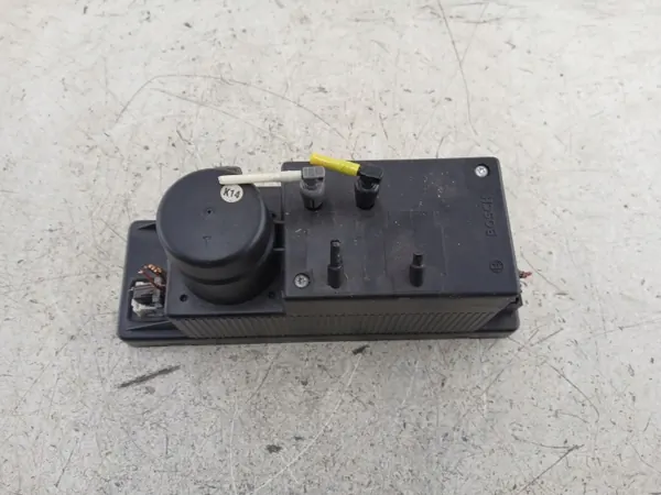 Mercedes-Benz Vacuümpomp OEM 2108000048 - Gebruikt image 3