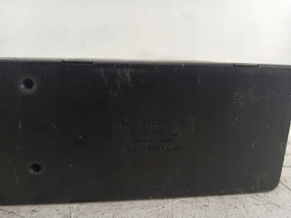 Mercedes-Benz Vacuümpomp OEM 2108000048 - Gebruikt image 7