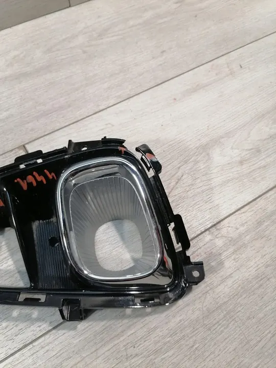 Griglia paraurti anteriore sinistra KIA PICANTO III 86551G6000 image 2