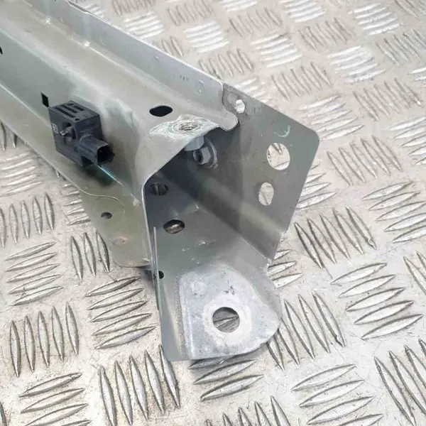 Etupuskuri Chevrolet Malibu (V300) 2.0L 13502577 image 5