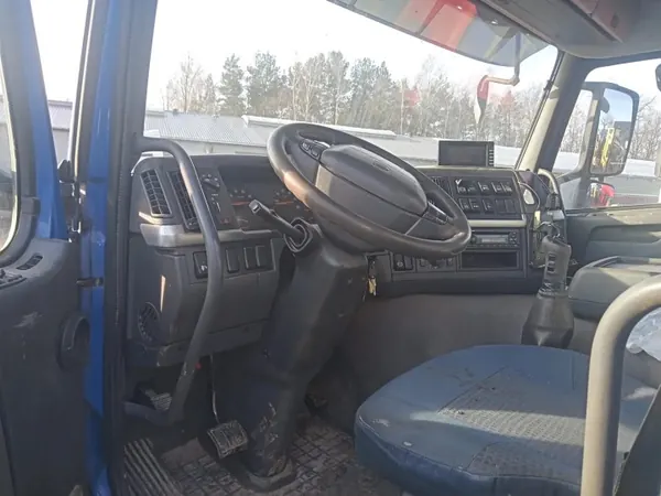 Cabine Jour Volvo FM13 OEM 85115450 - Occasion 2009 image 5