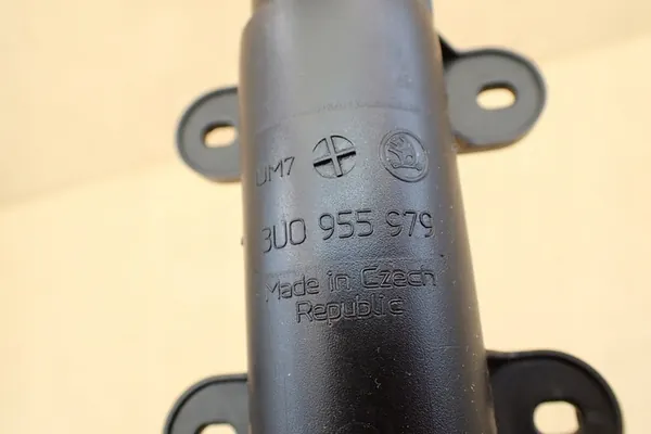 SKODA SUPERB 1 06- Rechter Koplampreiniger Deksel 3U0955979 OE image 8