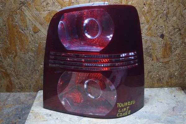 Höger bakljus VW Touran I Lift 1T0945096N image 2