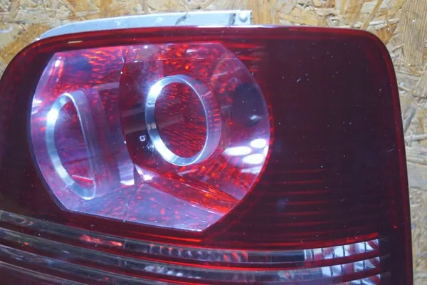 Höger bakljus VW Touran I Lift 1T0945096N image 4