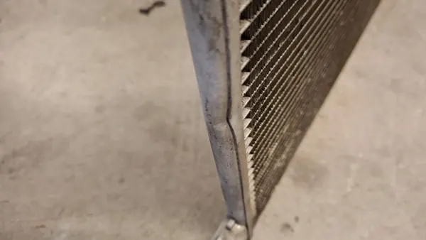 Radiator OEM +984+84+4 voor Trafic IV 2.0 dCi image 3