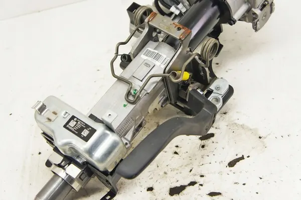 Skoda Scala 1.0i Lenksäule Unterstützung UB363 image 3