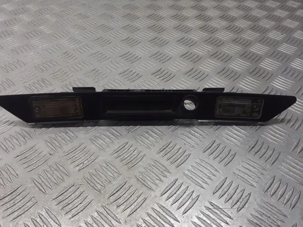 Audi A6 C6 Kofferbakdeksel Afwerking OEM 8E0827657D image 2