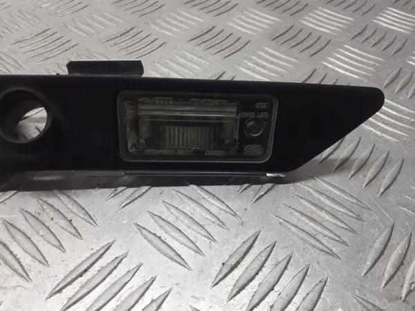 Audi A6 C6 Kofferbakdeksel Afwerking OEM 8E0827657D image 6